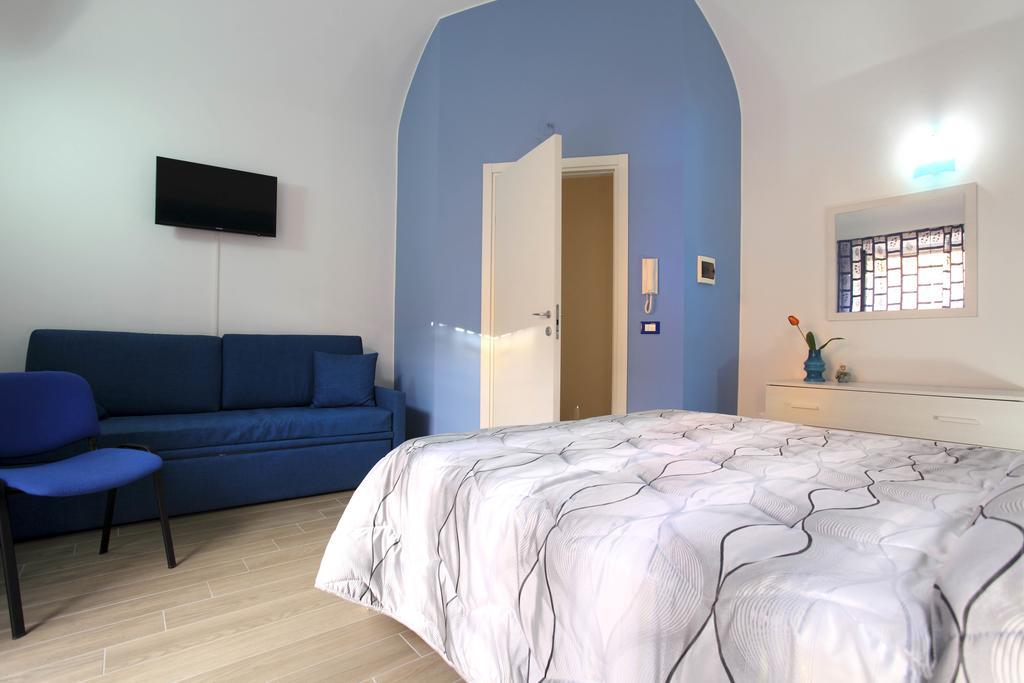סנטו סטפאנו די קמאסטרה B&B La Grande Mela חדר תמונה